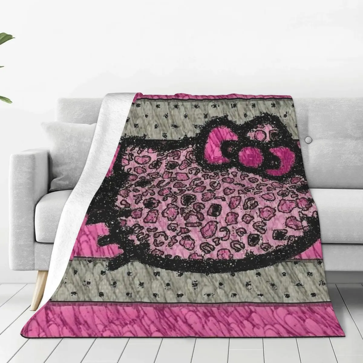 

Custom Hello Kitty Cartoon Blankets Warm Flannel Throw Blanket for Bedding Couch Quilt