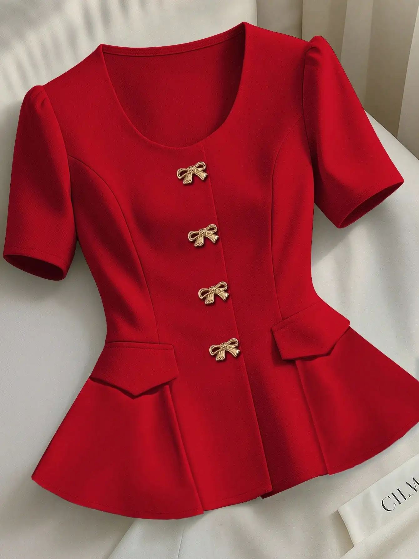 

Elegant Red Short Sleeve Single Breasted Blouse With Bow Buttons