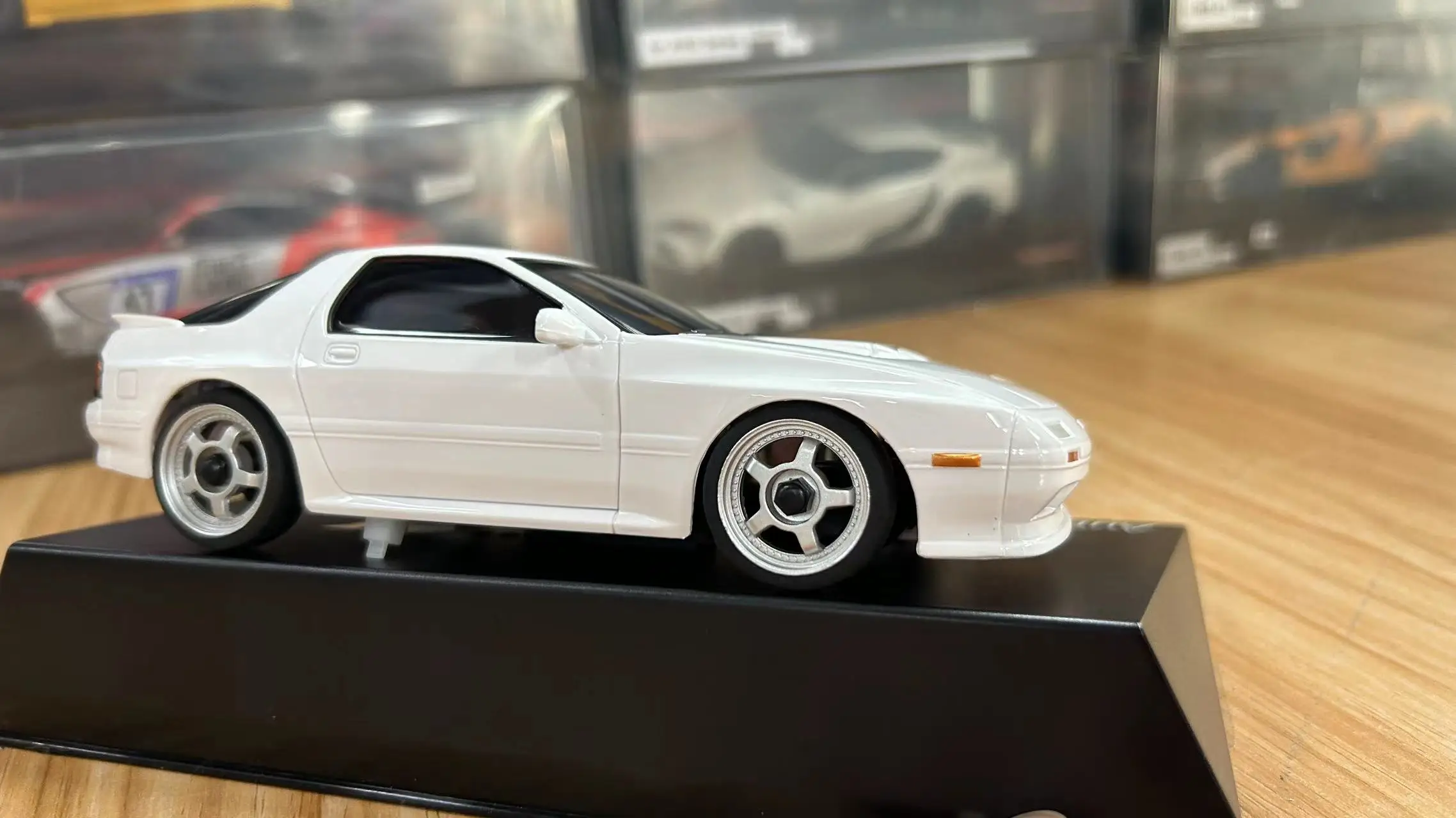 KYOSHO MINI Z BODY MA020 MAZDA SAVANNA RX-7 FC3S White MZP464W