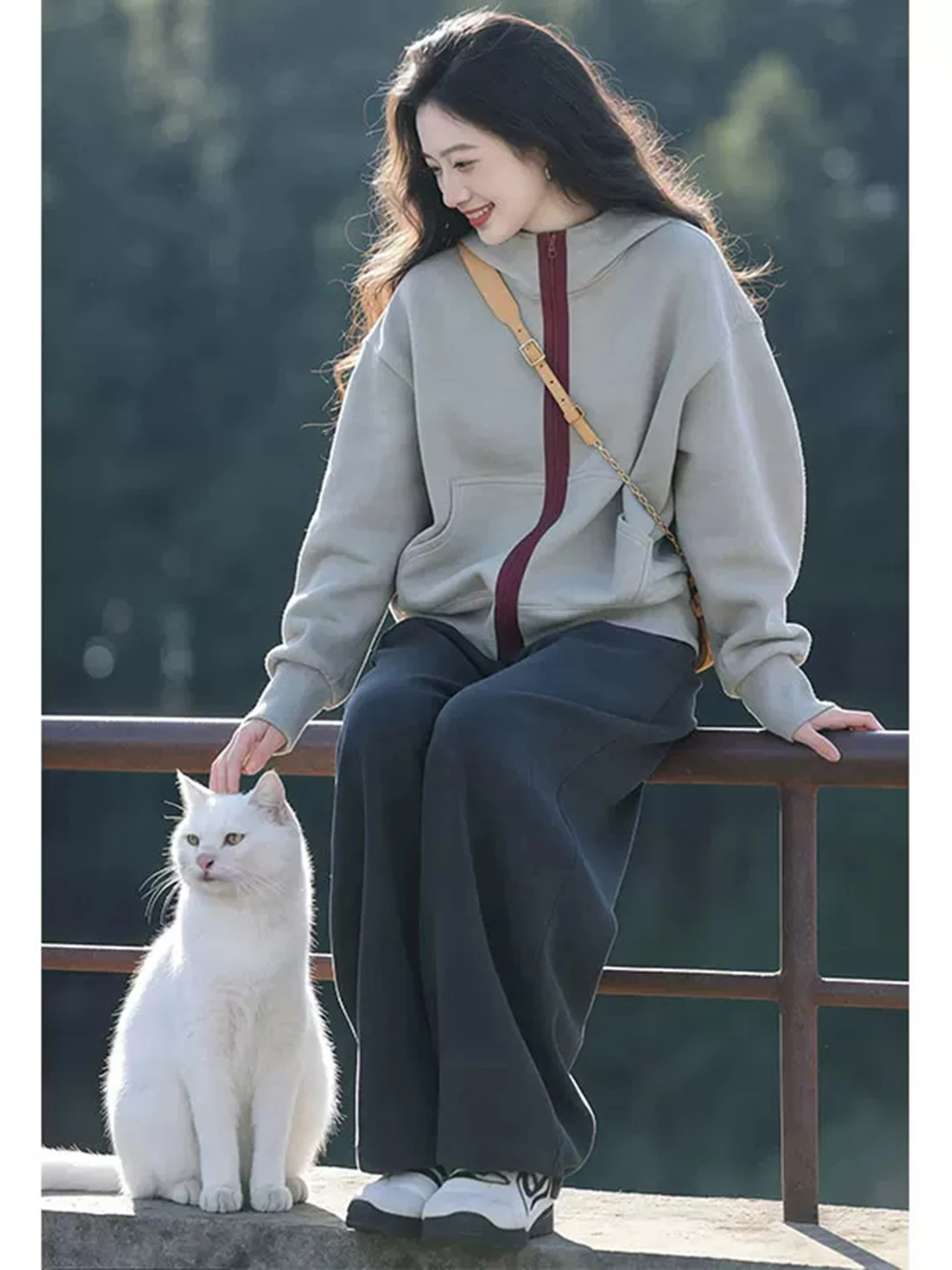 High-End Color Block Hoodie And Pants Set for Women Casual Comfortable Loose Fit Spring Autumn Fashion Outfit Two-Piece Suit