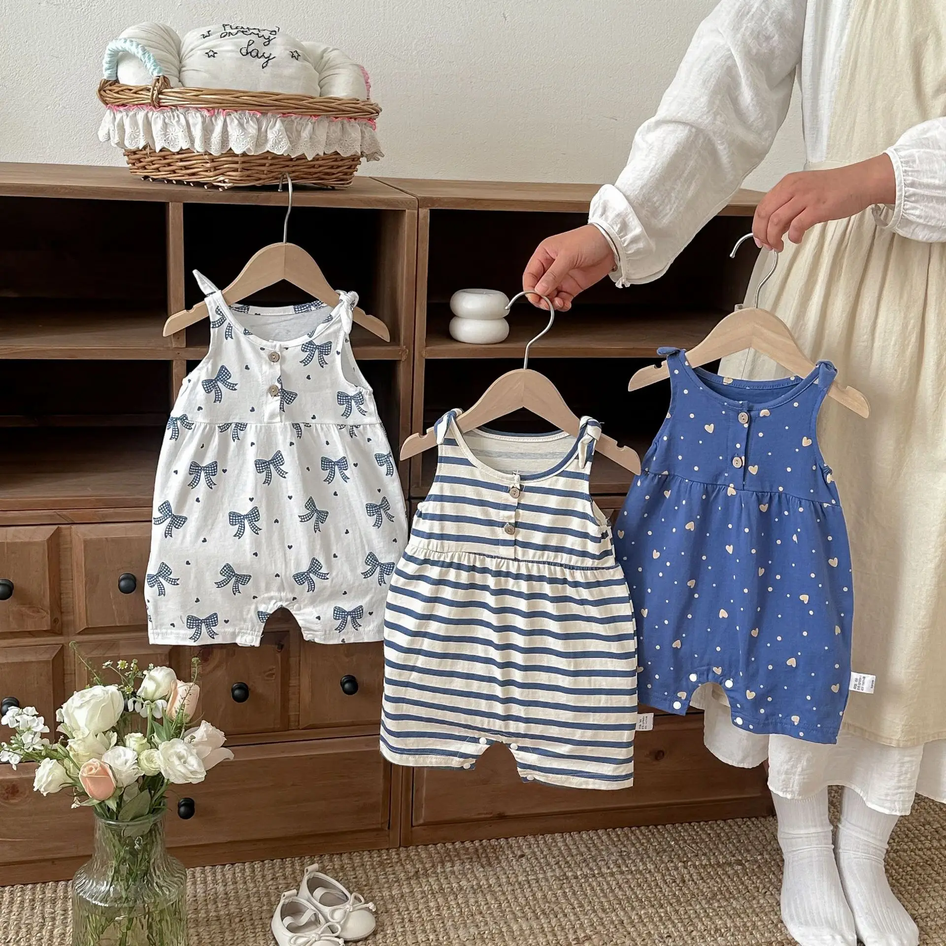 

2026 Summer New Baby Girl Sleeveless Sling Bodysuit Cotton Infant Simple Print Jumpsuit Casual Striped Toddler Clothes 0-24M