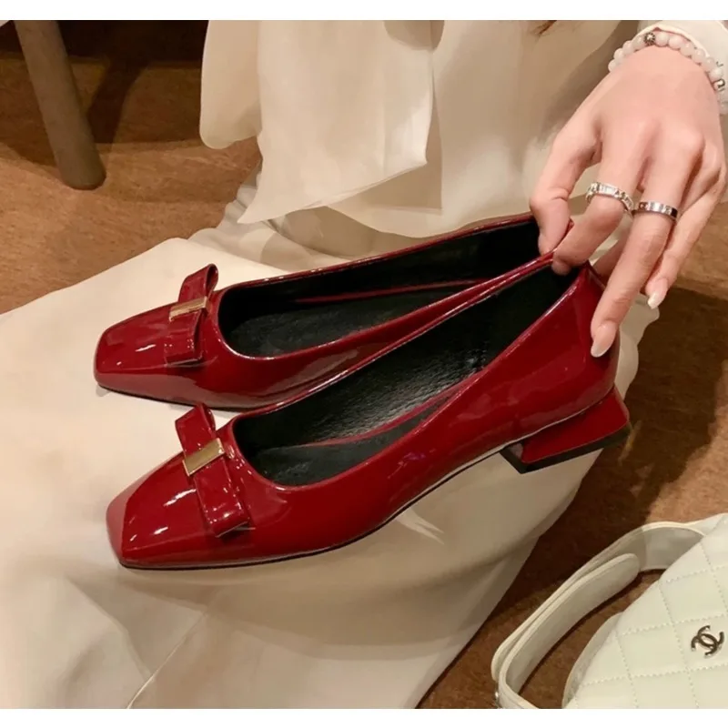 

Women Pumps Fashion Square Heel Sexy Low Heels Wedding Shoes Ladies Round Toe Bowknot Party Chunky Shoes Zapatillas Mujer