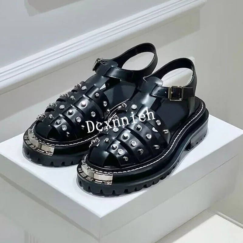 Vrouwen metalen klinknagel decor platte dikke zool sandalen luipaardprint echt leer open teen platform sandalias zomervakantie schoenen