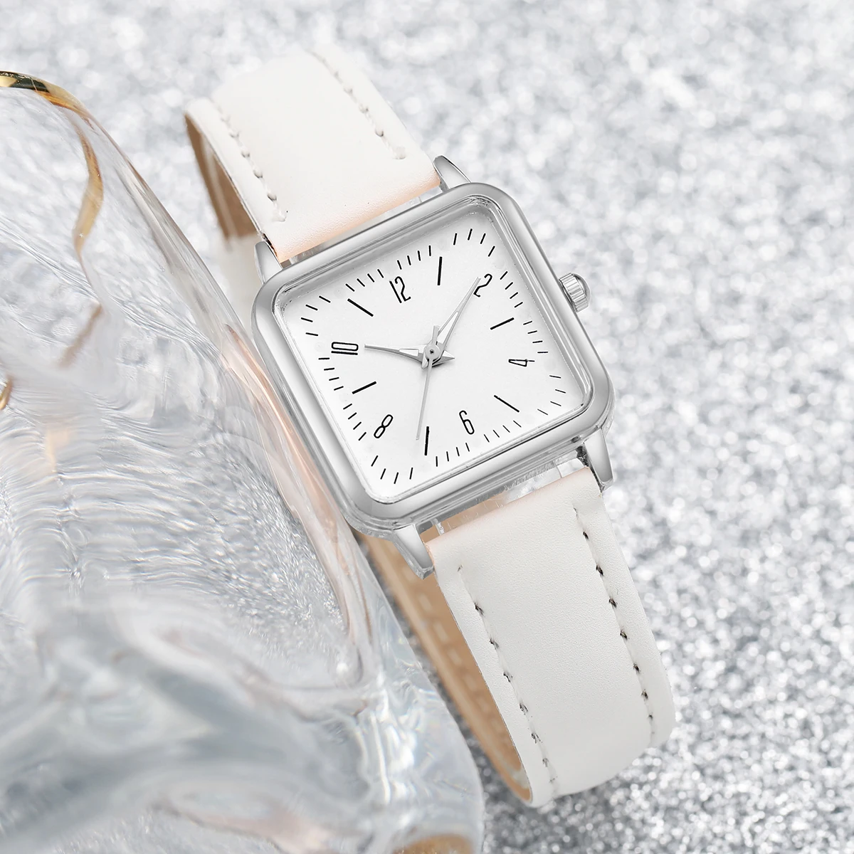 

Women's Leather Bracelet Set, Quartz Watch, Heart Bracelet, Square Arabic Dial, Female Fashion, Without Box, 4 Pieces Per Set