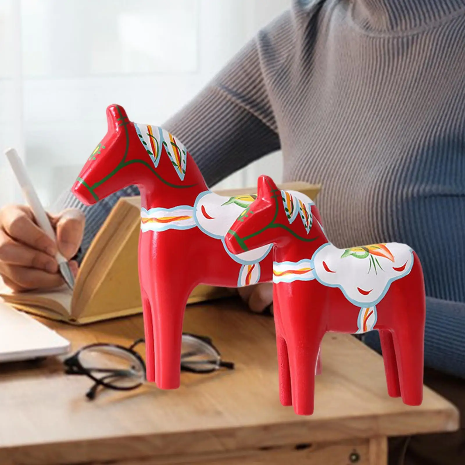 2 Pieces Dalecarlian Horse Ornament Red Europe's Swedish Collection Handicraft Home Decoration Birthday Gift Dala Horse Figurine