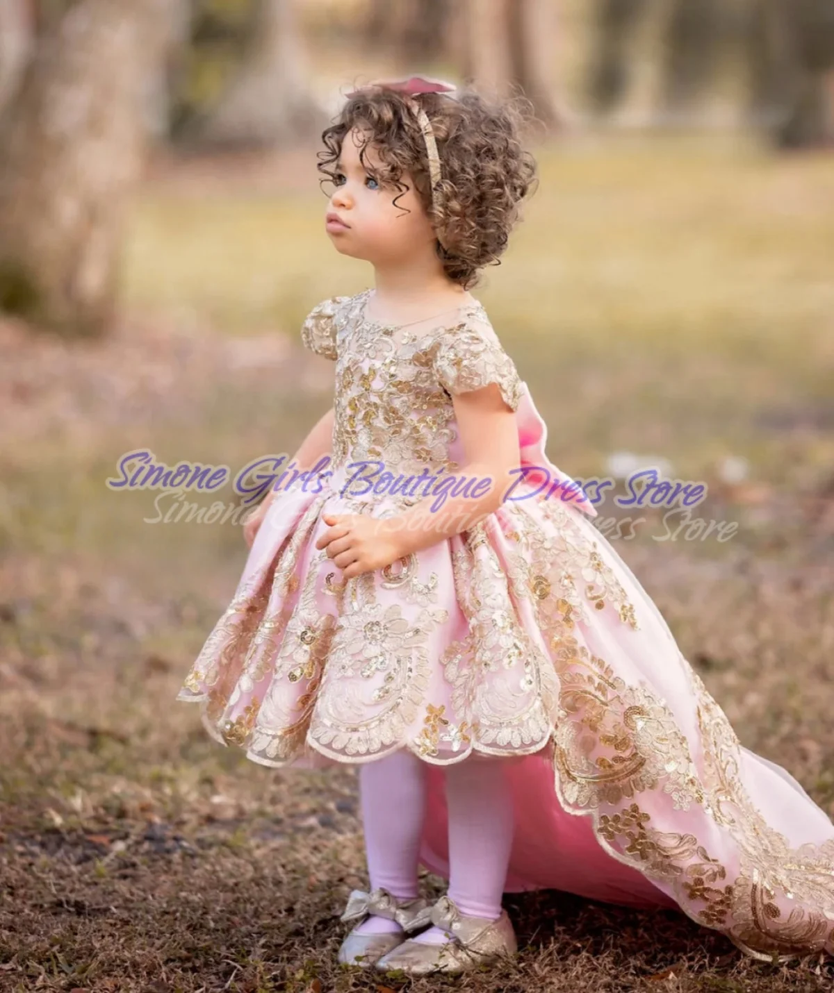 Embroidery Backless Asymmetrical Trailing skirts Round neck and short sleeves Flower Girl Dress for Wedding Ceremonies Parties