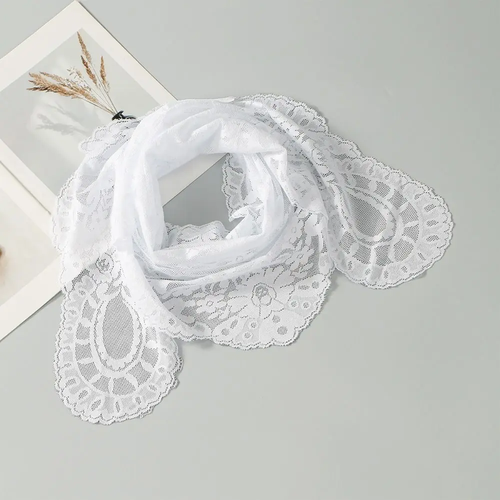 Elegant Lace Triangle Scarf Vintage Hollow Head Covering Scarf Shawl French Style Simple Embroidered Flower Scarf Church