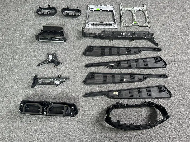 New Product! Dry Carbon Car Accessory Interior for Lam Urus Luxury Car Decoration Accessories