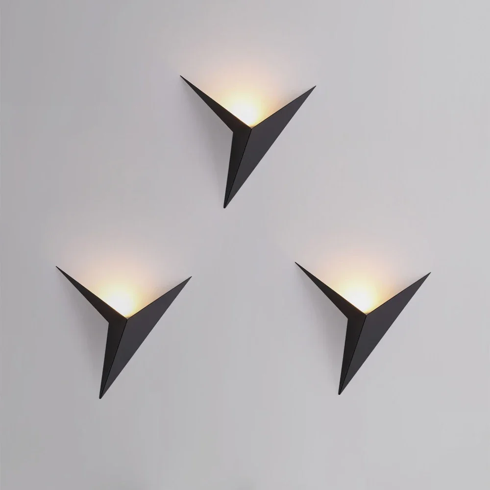 Minimalist Triangle Shape LED Wall Lights Home Indoor Living Room Bedroom Decor Wall Sconces AC110-220V Black White Wall Lamps