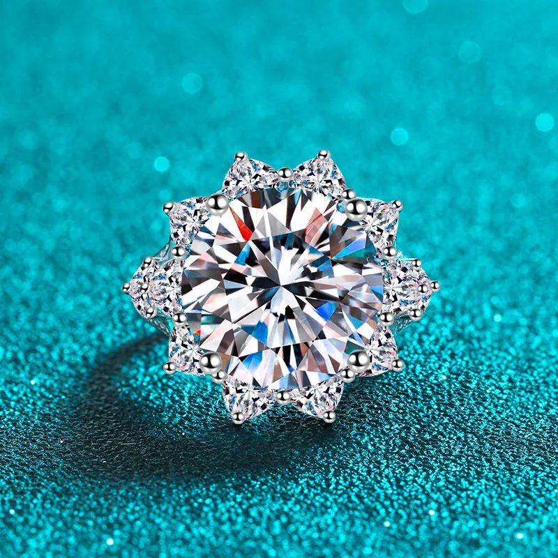 Dazzling 18K White Gold and Platinum PT950 Ring Women's 10 Carat Luxury Moissanite Ring