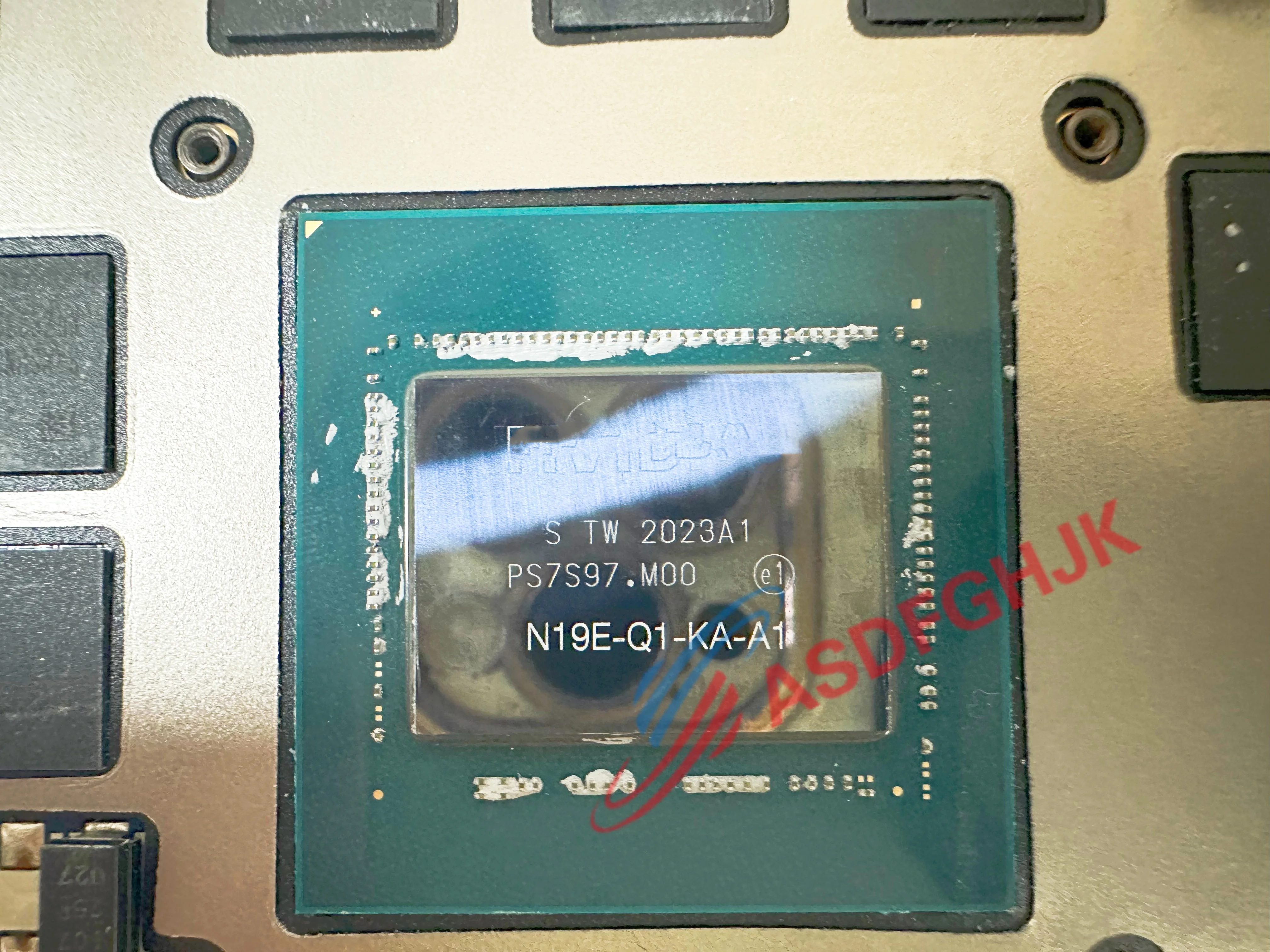Original FOR Dell Precision Workstation 7740 M7740 Graphics RTX3000 N19E-Q1-A1 LS-H282P