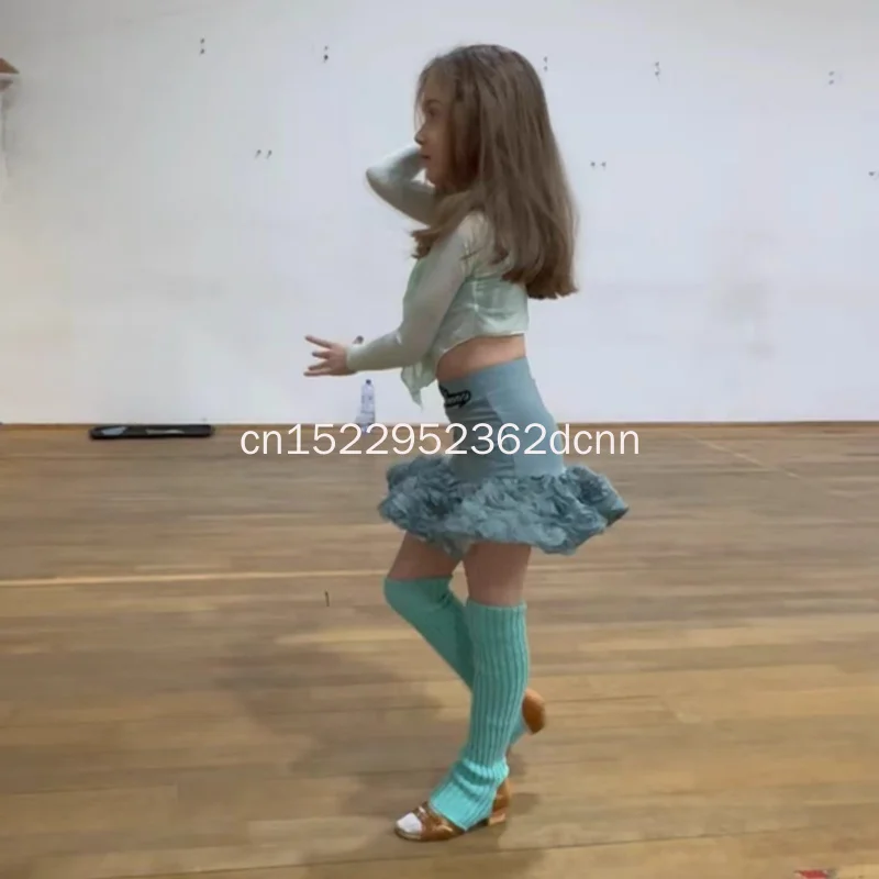 نمط جديد ملابس الرقص اللاتينية الخريف الشتاء مجموعة ممارسة جديدة: حمالة طويلة الأكمام القوس الأعلى وتنورة الأزهار ملابس رقص 120-170 سنتيمتر #4