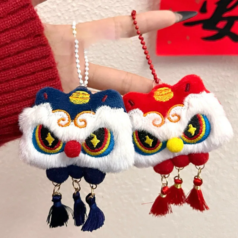 귀엽고 다재다능한 중국 스타일 새해 봉제 사자 춤 술 브로치 인형 핀 펜던트 키링 의류 액세서리