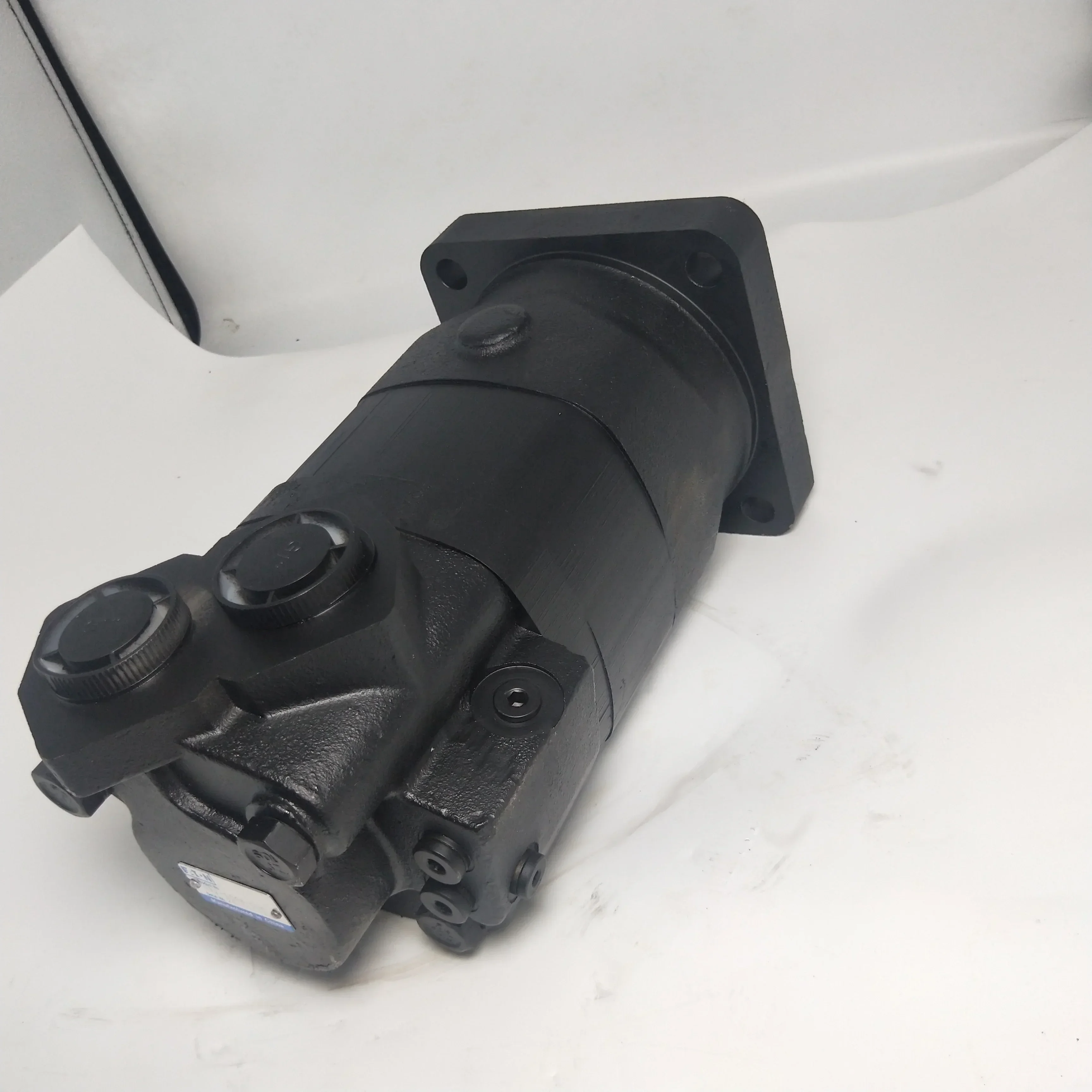 มอเตอร์ไฮดรอลิก มอเตอร์ขับเคลื่อนความเร็วต่ำ EATON Char Lynn ซีรีส์ 6000 112 113 114