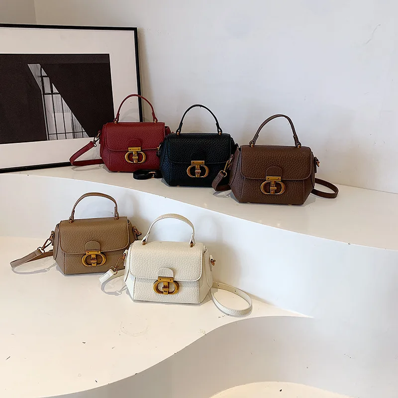 

Винтажная квадратная сумка 2025 года, роскошная женская сумка через плечо, минималистичная сумка через плечо, шикарная сумка «день-ночь», текстурированная сумка на ремне