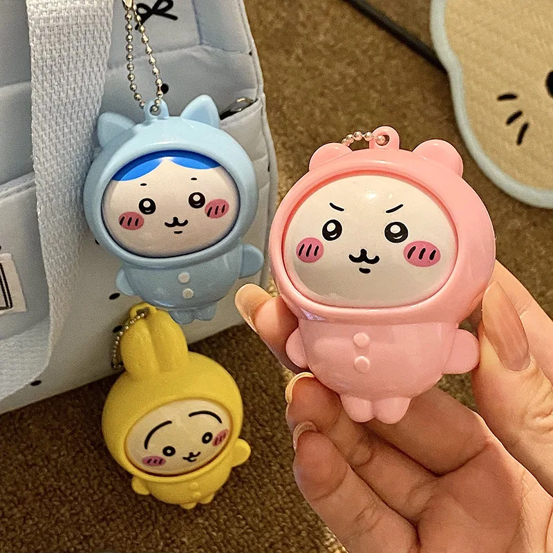 Japanische Anime-Chiikawa-Pyjamaserie, Schlüsselanhänger mit wechselnden Gesichtern, niedlicher, sich drehender Gesichtsanhänger, Sammlerstück, Taschenanhänger, Geschenk für Fans. – Detail 13
