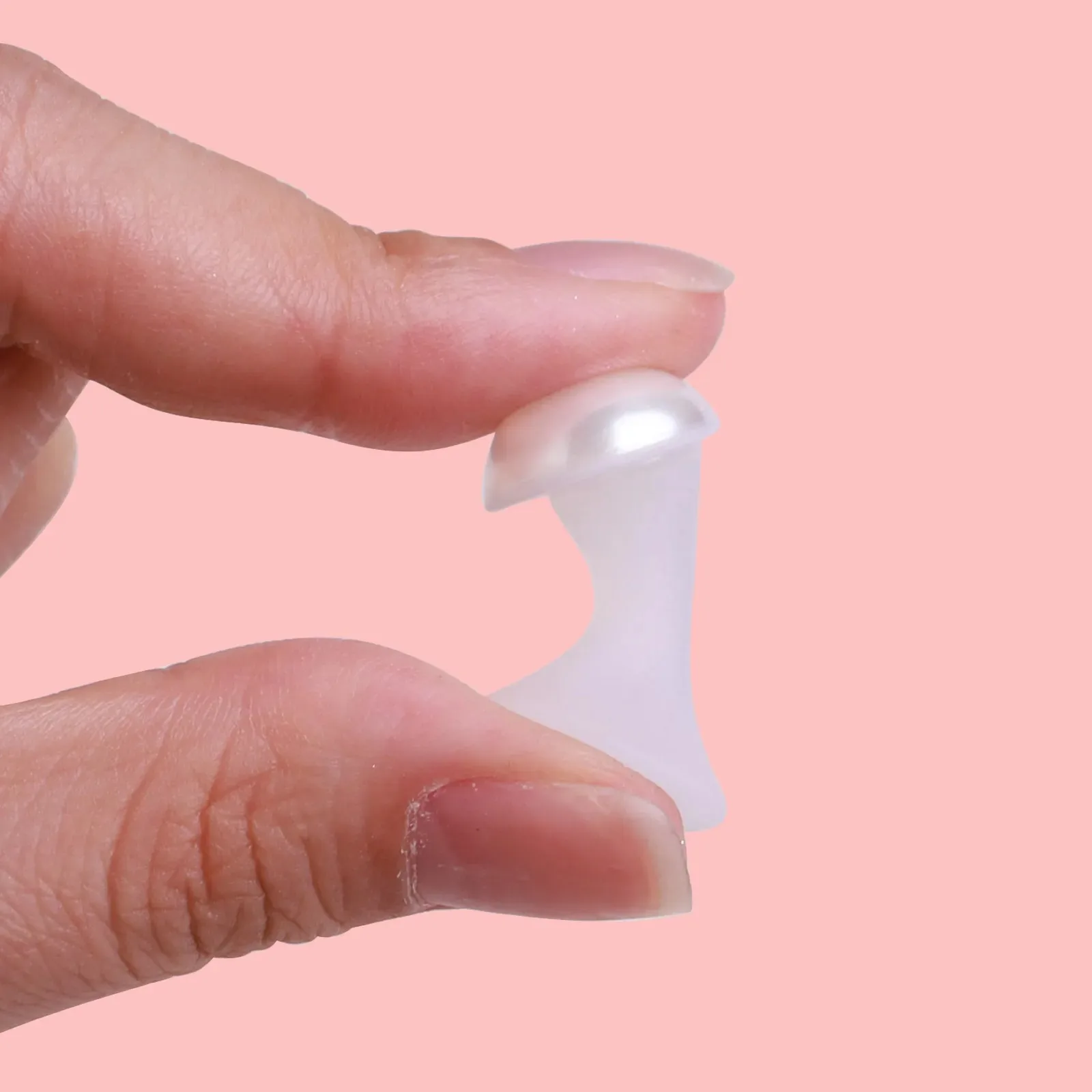 Separatore per dita dei piedi in silicone morbido con perle bianche da 8 pezzi per smalto, set di distanziatori per dita dei piedi per applicare lo smalto e ripara le unghie
