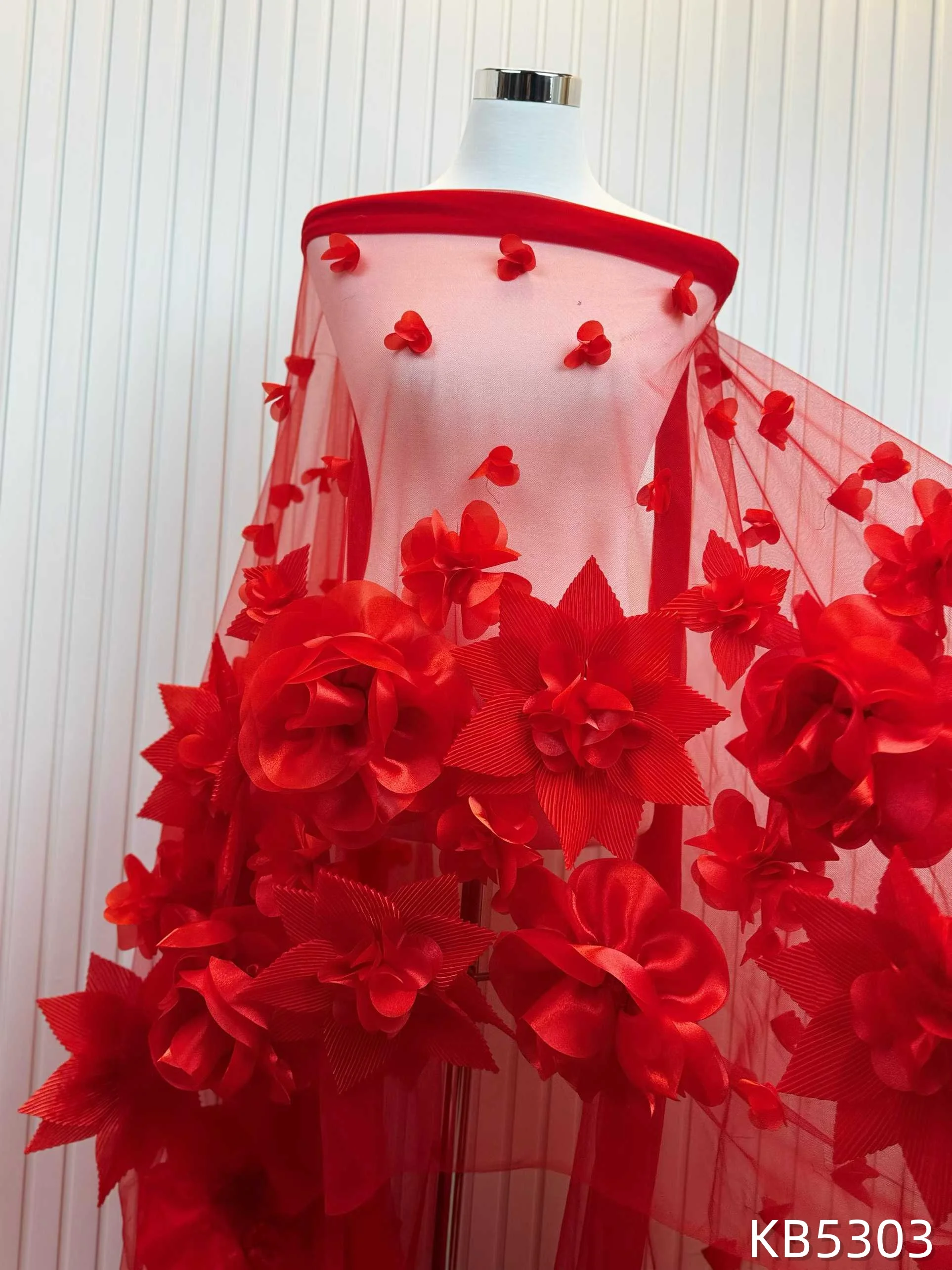 

Newest African Beaded Lace Fabric 2026 Red Feather French Mesh Sequins Tulle Fabric For Women Party Wedding Dress Sewing KB5303