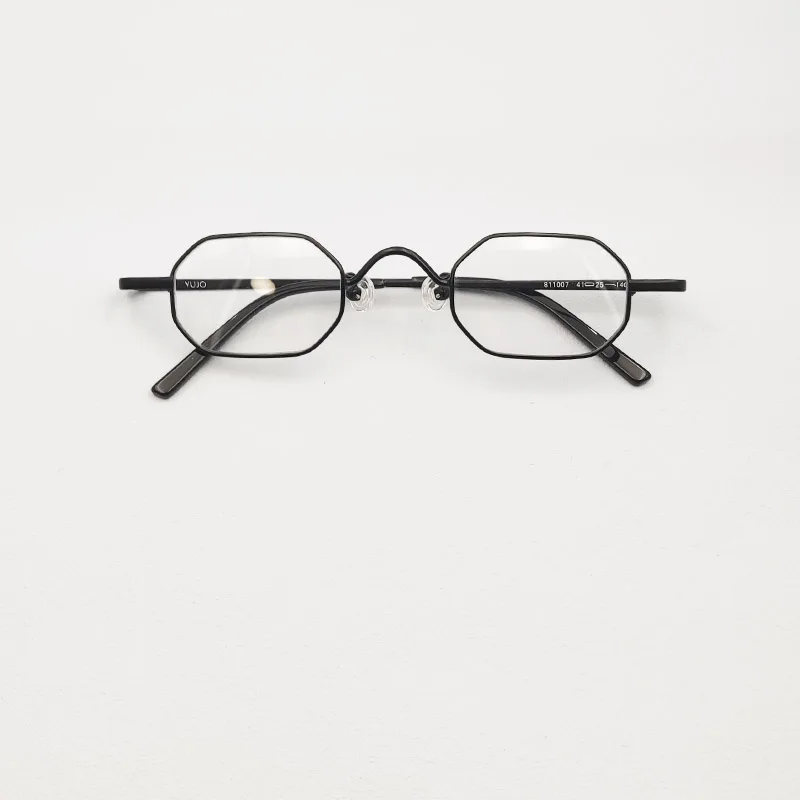 

Fashionable metal polygonal small-sized eyeglass frames Irregular shaped glasses frames for men and women