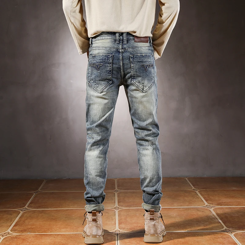 Pantalones vaqueros ajustados para hombre, pantalones Retro ajustados, parche rasgado europeo y americano, marca de moda, primavera y verano, nuevo