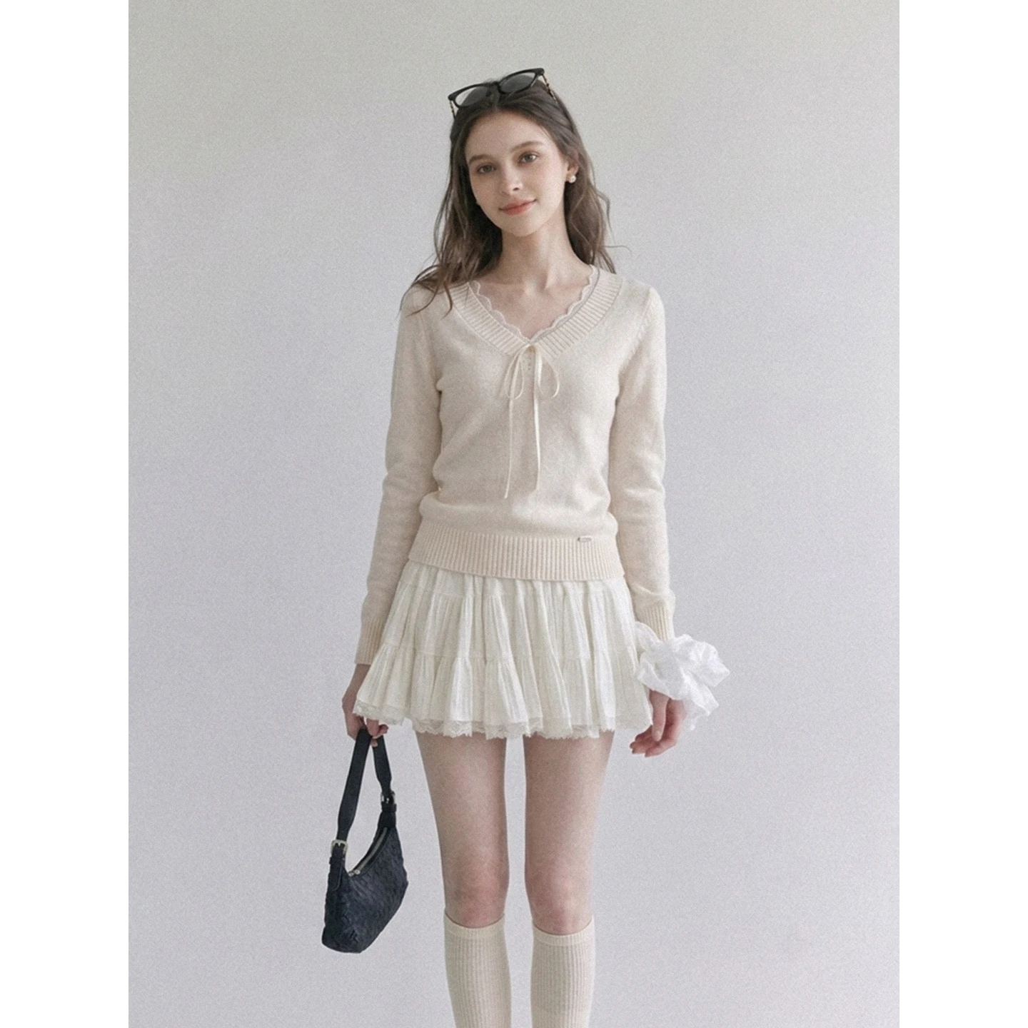 2026 Autumn Women V‑Neck Lace Trim Long Sleeve Knit Sweater Tie Detail Slim Fit Figure‑Flattering Elegant Casual Ladies Tops