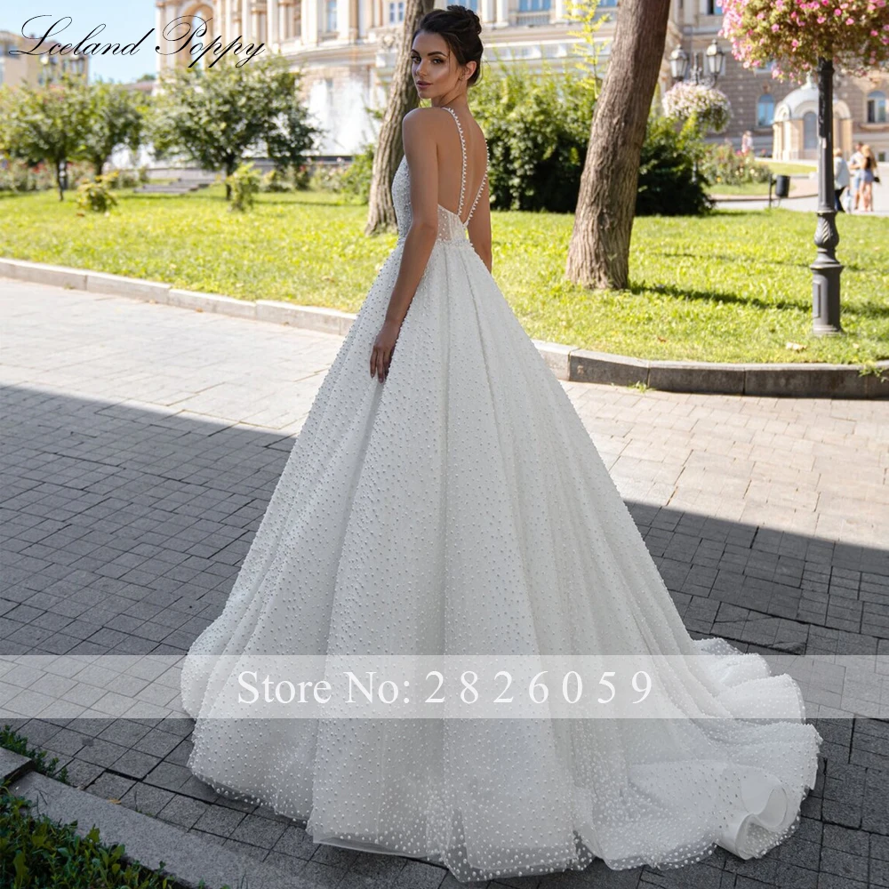 Lceland Poppy Customized A Line Scoop Neck Wedding Dresses Pearls Beaded Sleeveless Bridal Gowns with Court Train