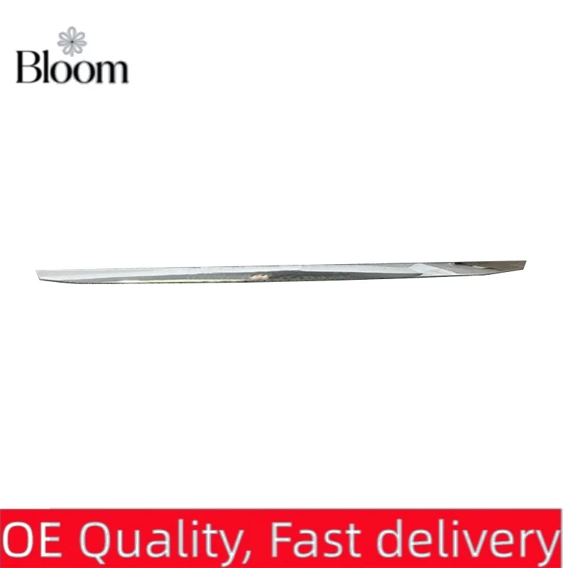 per-mercedes-benz-classe-c-w212-e200-e300-e260-2127430282-a2127430082-finitura-cromata-portellone-posteriore-stile-cromato