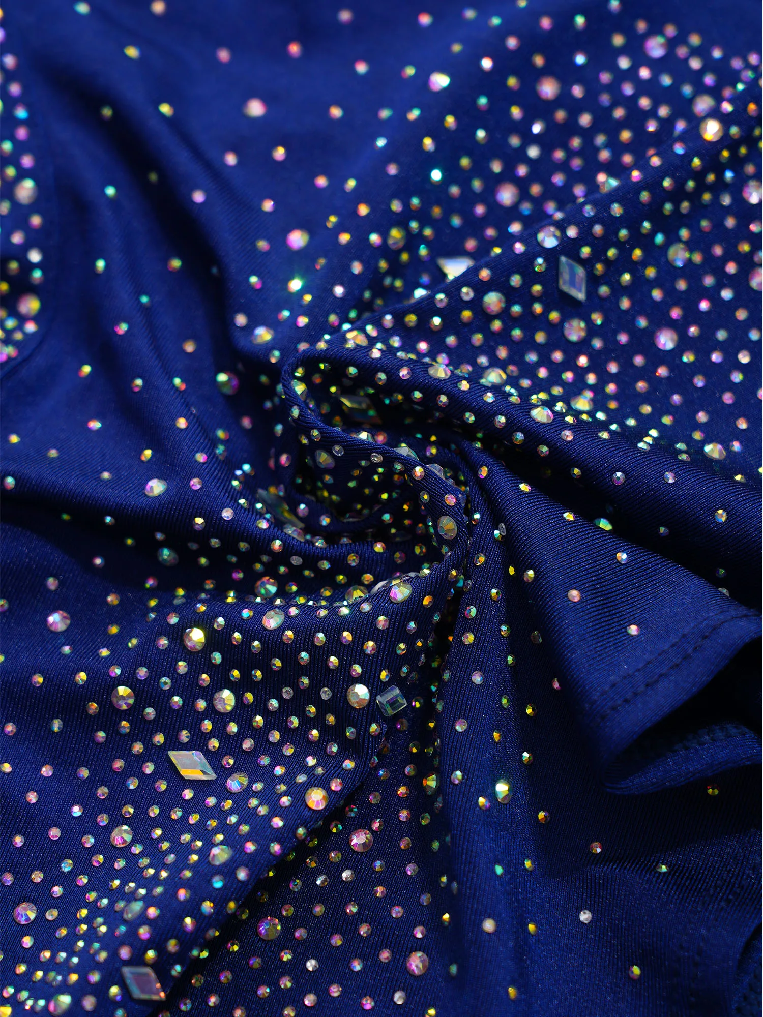 ملابس رقص غنائية للفتيات بأكمام طويلة من حجر الراين مع تنورة شبكية شفافة مجموعة ملابس رقص باليه وجاز معاصرة للتزلج