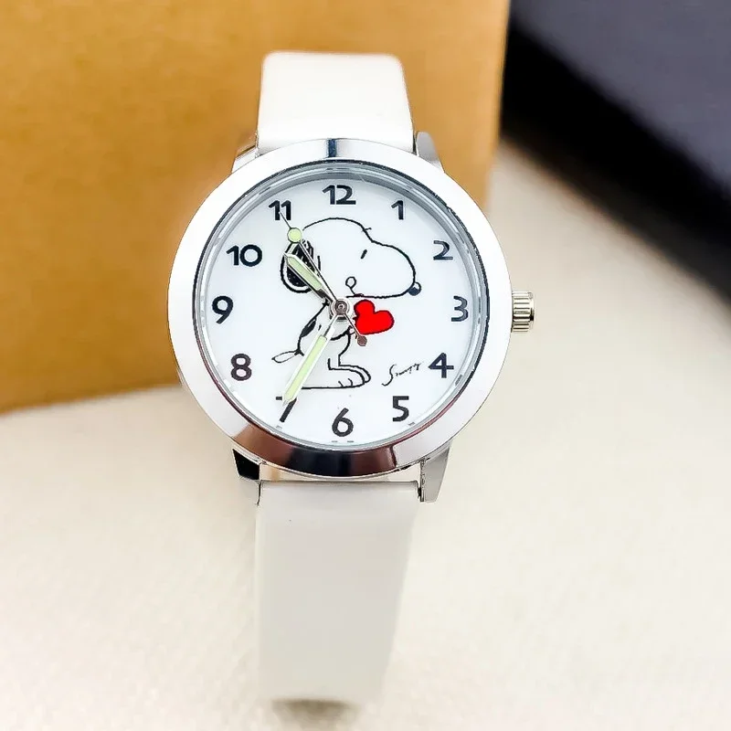 MINISO Cute Snoopy Children Quartz Watch Kawaii Anime Figure Kid Wristwatch Fashion Noctilucent Colorful Needle Watch Gift Boys