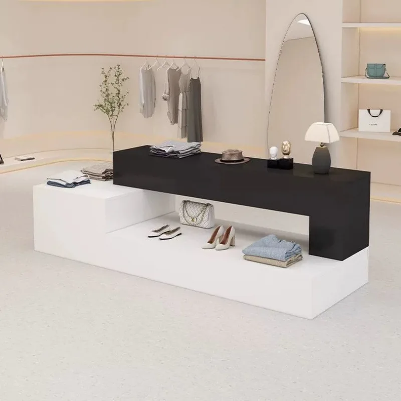 Clothing store Nakajima display stand, shopping mall exhibition hall middle table