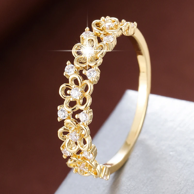 Elegant Exquisite Flowers Connect Ladies' Copper Ring With Synthetic Zirconia Jewelry For Gift