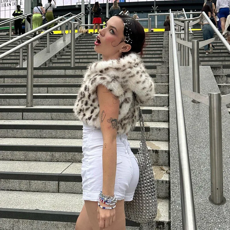 Trendy Halloween Cosplay Leopard Print Hooded Faux Fur Vest Women's Sleeveless Top Sexy Party Club Daily Casual Winter Outerwear