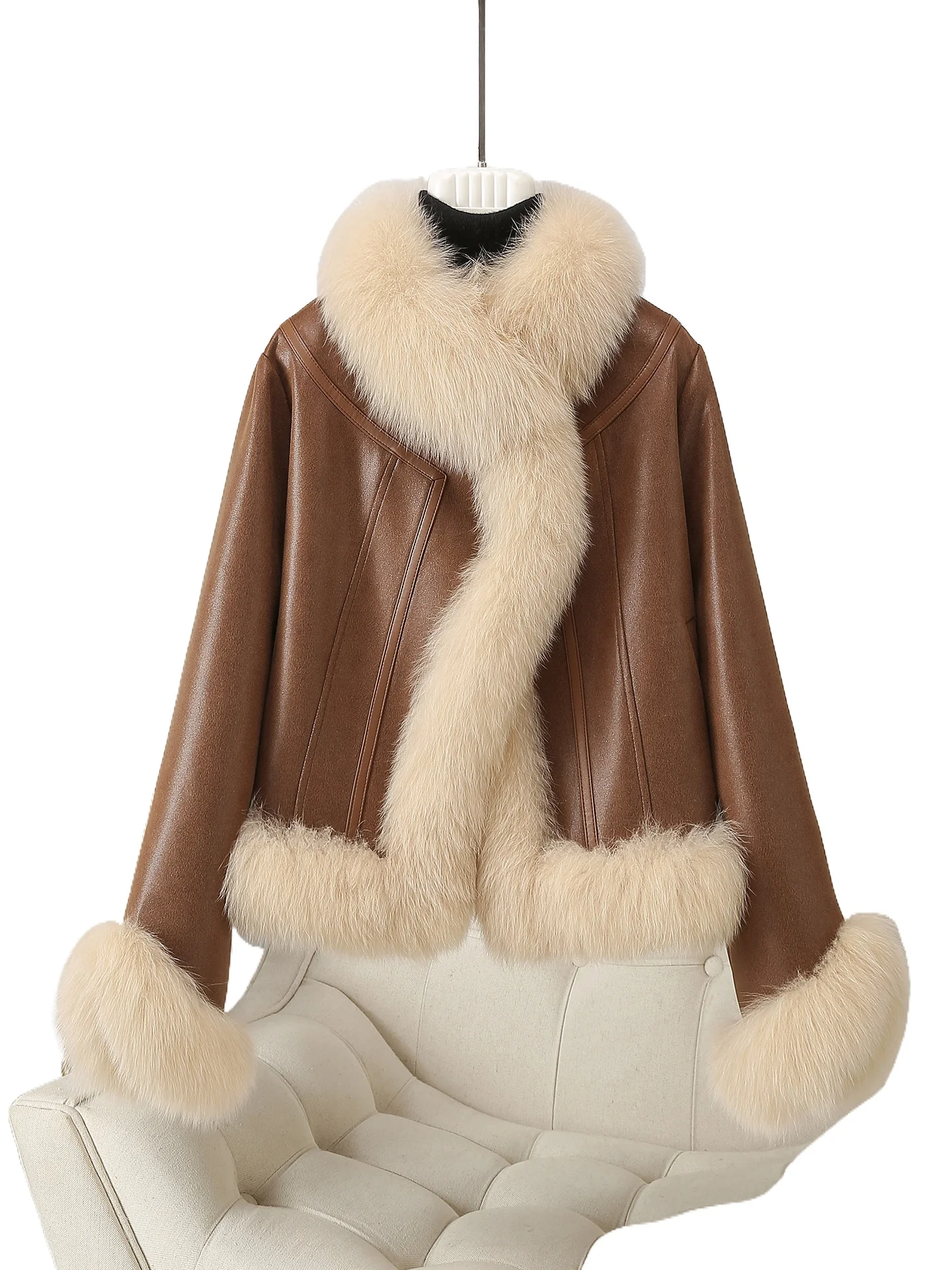 

Young Haining true fox fur grass white goose down down jacket women's short loose slimming coat jacket winter