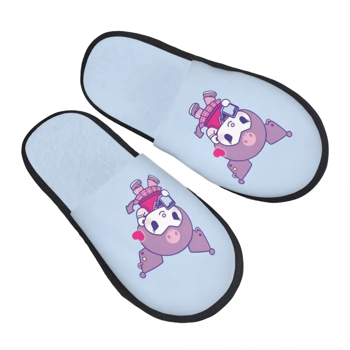 

Изготовленные на заказ тапочки Kuromi из пены с эффектом памяти, женские удобные теплые домашние тапочки «Маленький дьявол»