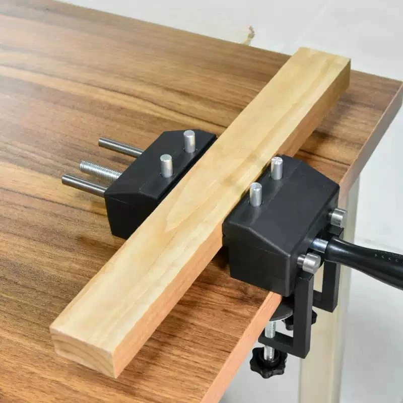 Woodworking Bench Vise,Multi‑Angle Mini Table Clamp Vise for Workbench