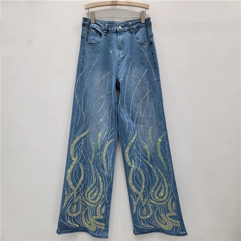 جينز مستقيم قابل للتمدد بتصميم جديد لخريف 2025 من حجر الراين الثقيل عصري رائع غير رسمي للسيدات