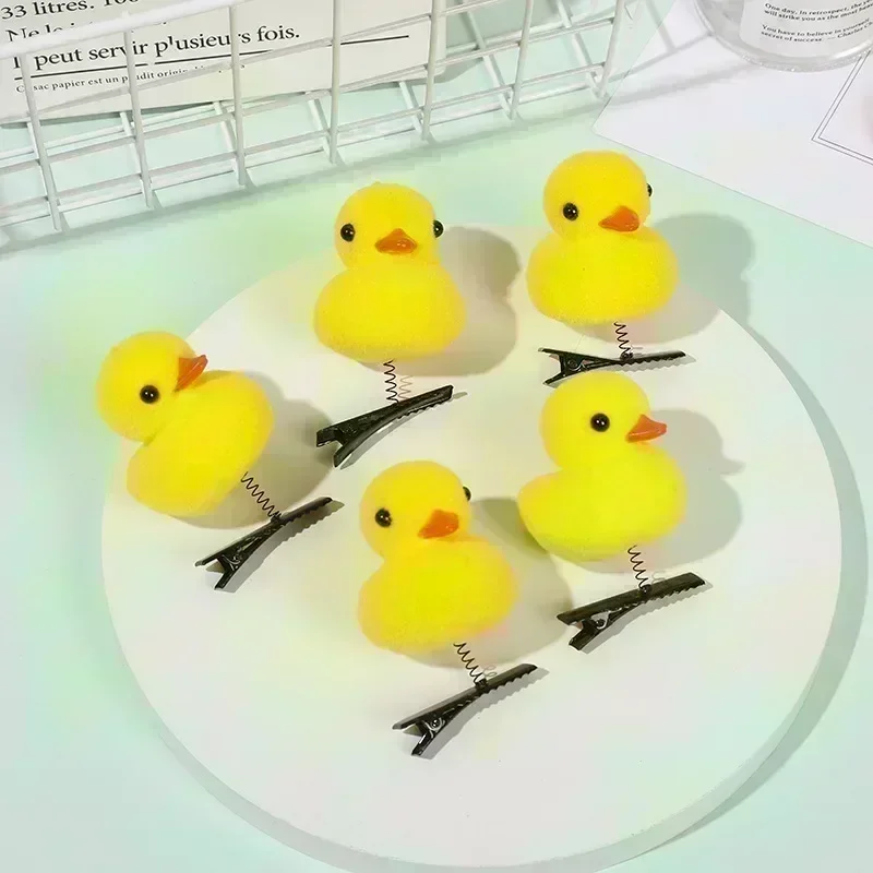 Épingle à cheveux en peluche de petit canard jaune pour enfants, pince à bec de canard bricolage, accessoires de dessin animé 3D drôles, mode de