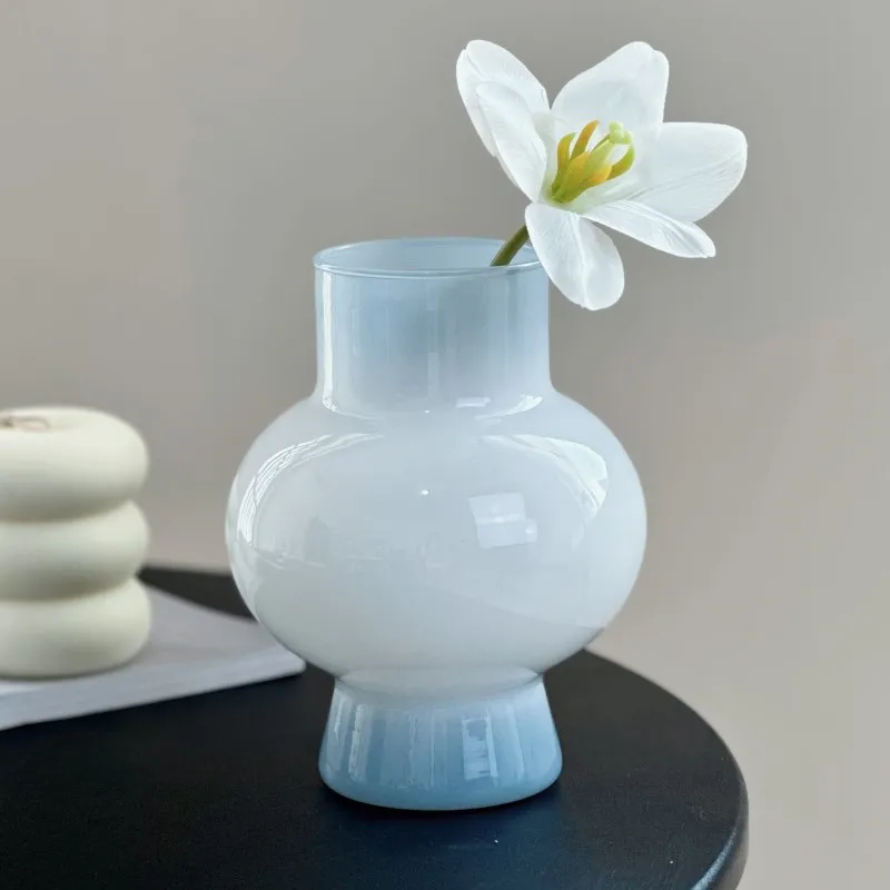 

Ancient Fenton milk jade glass vase high-value French ins living room flower arrangement decoration high-end sense ornaments