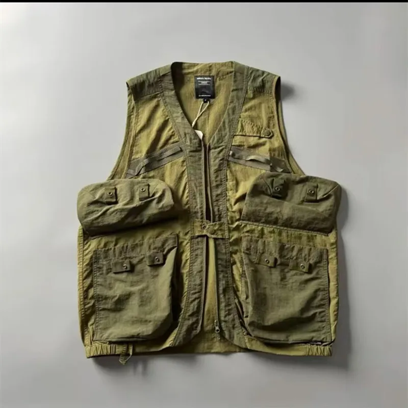 

Mountain Outdoor Large Pocket V-neck Workwear Vest Men's Hiking Camping Layering Nylon Waistcost Clothes Travel Fishing Climbing