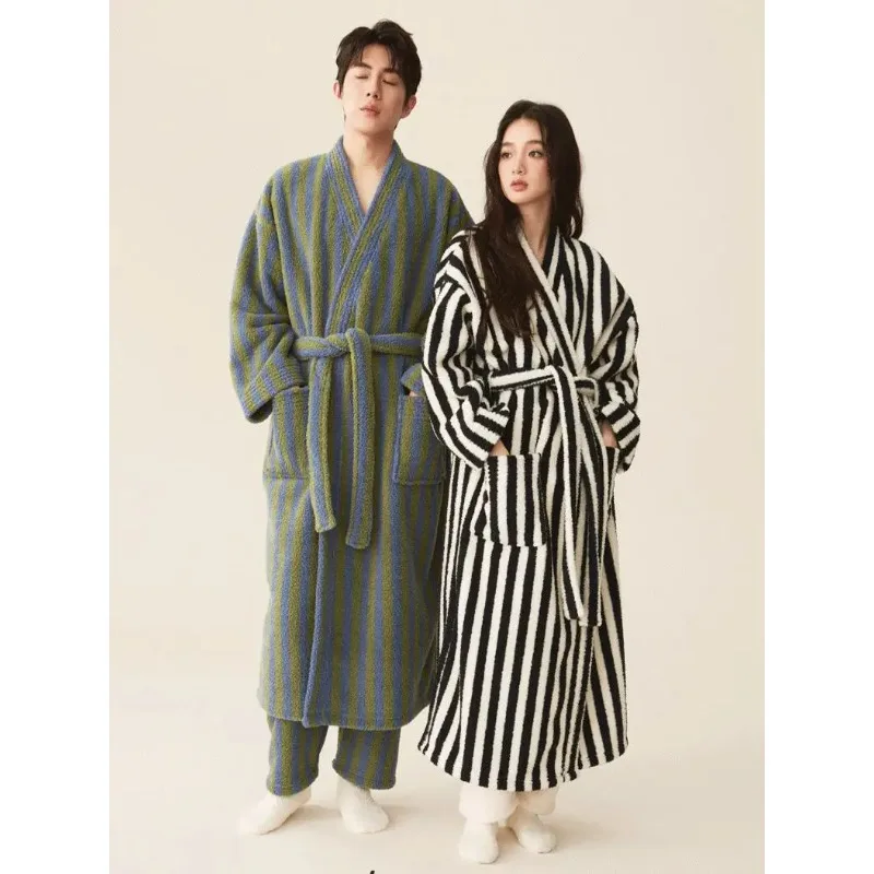 

Новые теплые пижамы для пар F, бархатный удлиненный халат, коралловый бархатный комплект, утренняя домашняя одежда, длинные зимние пижамы, халат 2025