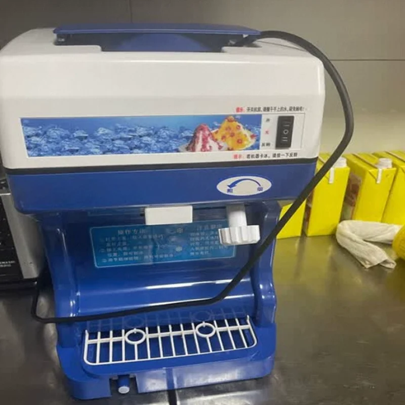 Good Quality Square Shaped Ice Crushing Machine for Cold Drinks Ice Block Crusher Desktop Ice Cube Breaker with Efficiency