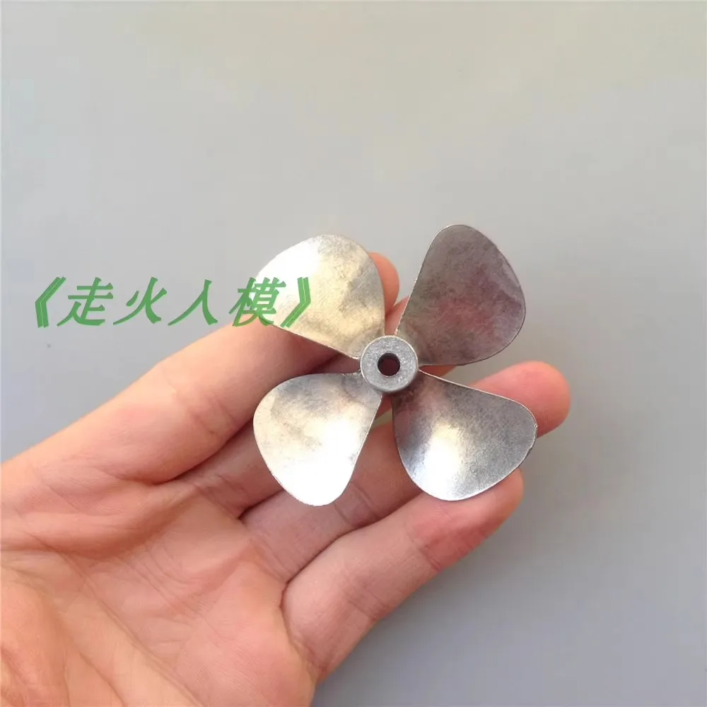 Vierblatt-Propeller, 60 mm Durchmesser, 4 mm Loch, ferngesteuertes Segeln, Modellboot, Zinklegierung, runde Klingen