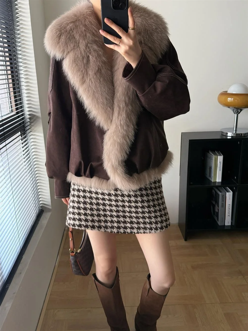 2026 Winter New Solid Color Fur Collar Splicing Versatile Short Jacket Women's Long-sleeved Parker Thickened Down Cotton Jacket