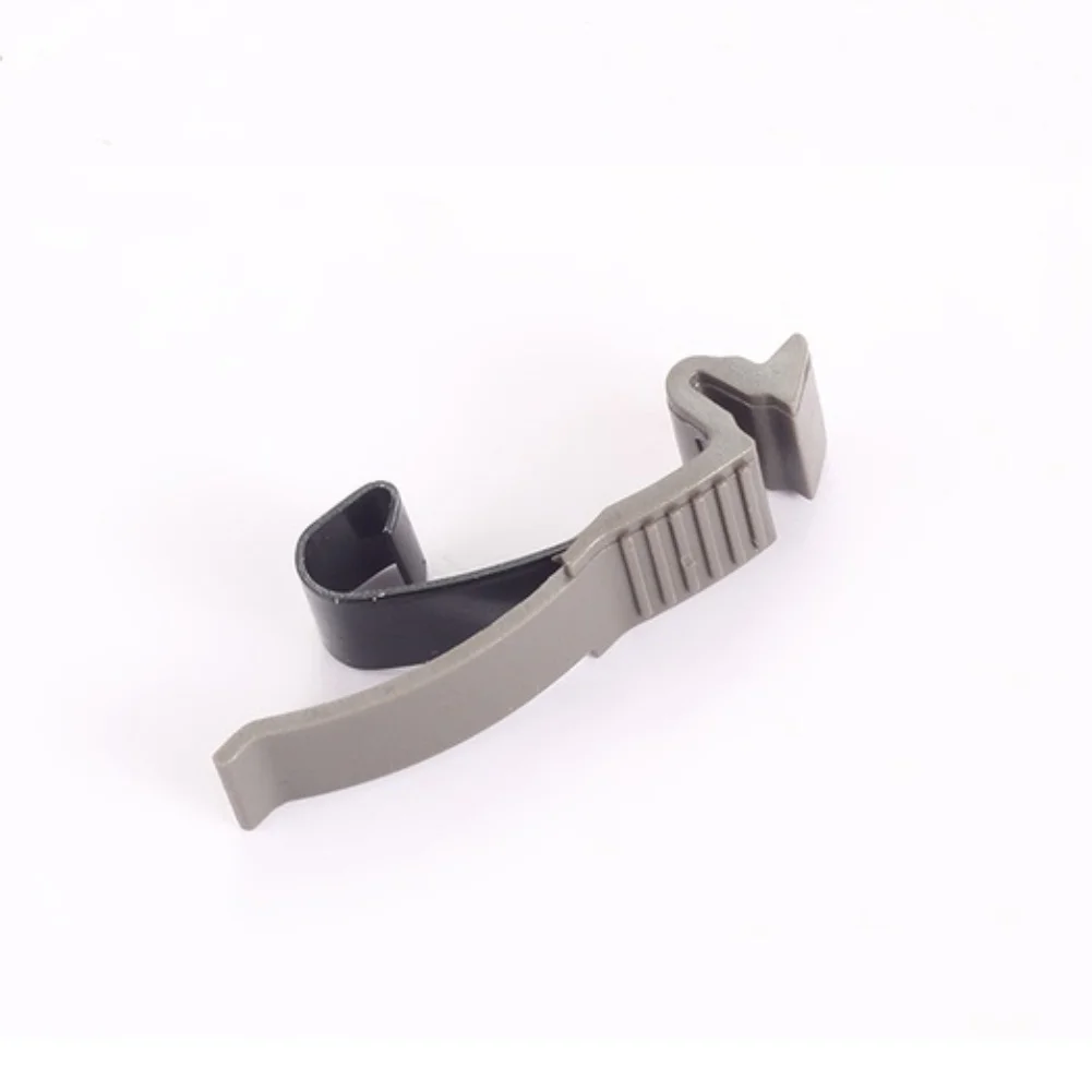 

Head Cover Catch Cylinder Lock For Chainsaw Maintenance Easy Installation Lightweight Design Plastic Construction