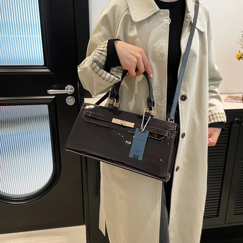 حقيبة كيلي عصرية محمولة باليد من الجلد اللامع 2025 جديدة - سعة كبيرة، نسيج ممتاز، حقيبة كتف/كروس أنيقة للنساء