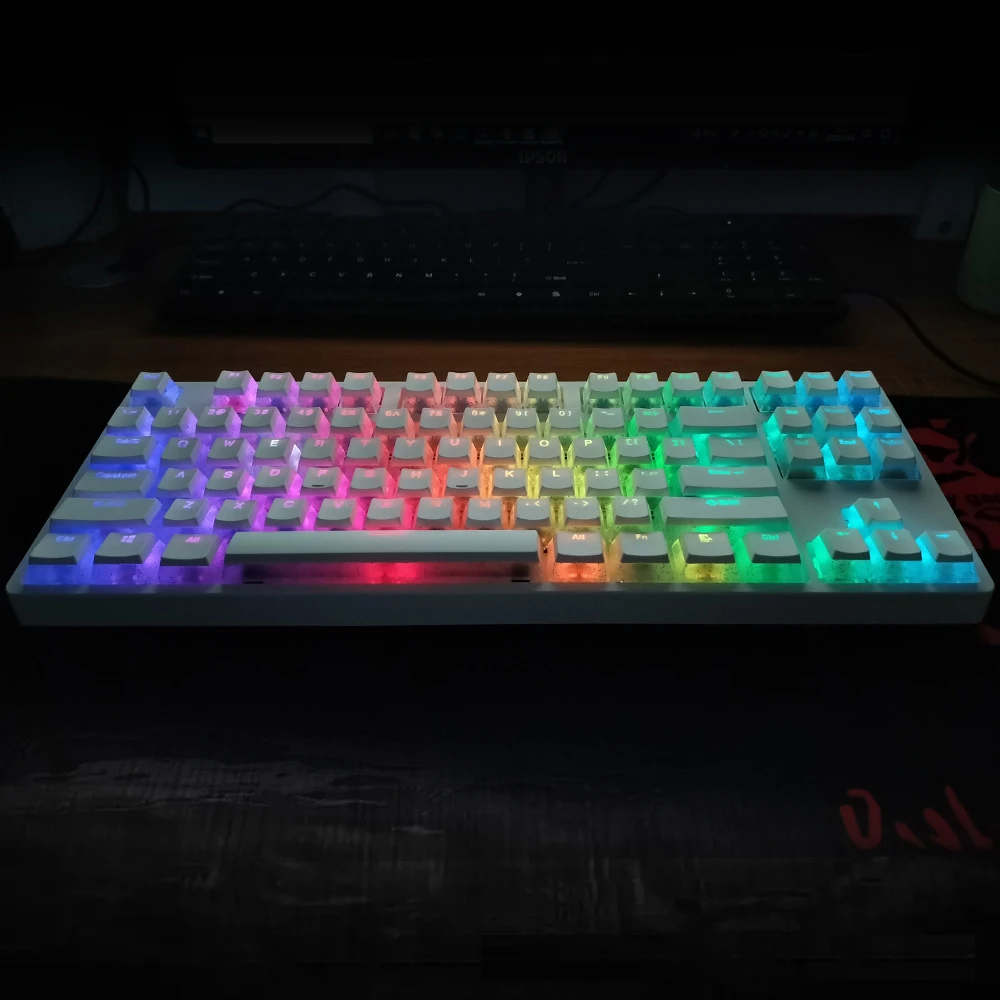 108 مفاتيح مشرقة بودنغ Keycap PBT جلد مزدوج الحليب لا ماء الفم لتقوم بها بنفسك الميكانيكية Keycap لمحبي لعبة بريق أغطية المفاتيح