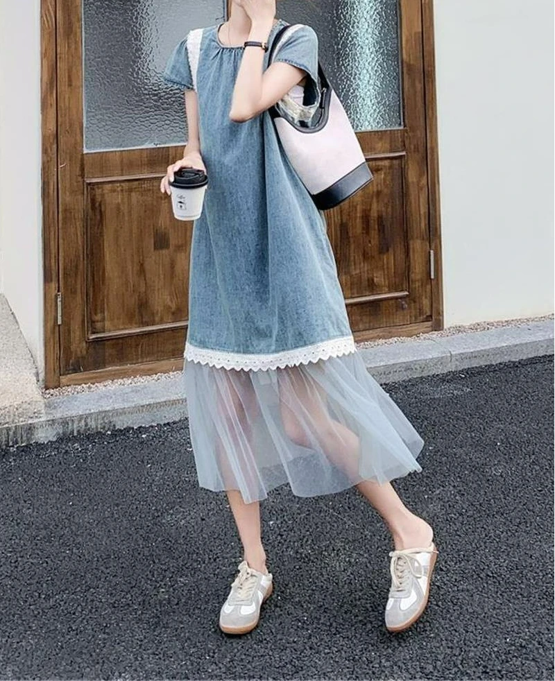 

2025 Summer New Sweet Mesh Splicing Cowboy Dress with Feminine Style and Vacation Trend