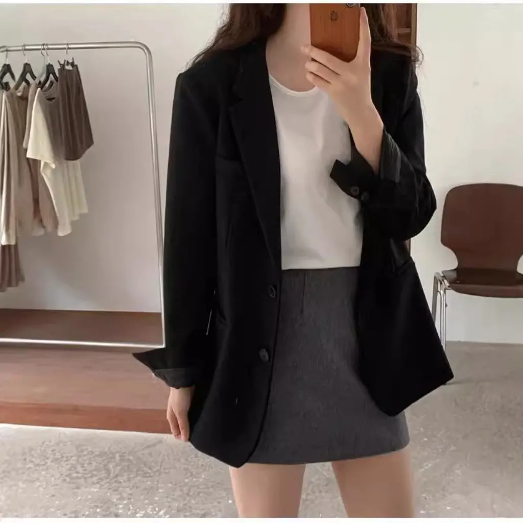 

Korean British Style Women's Black Small Suit Jacket Preppy Outerwear for Autumn Winter Small Size Fashion