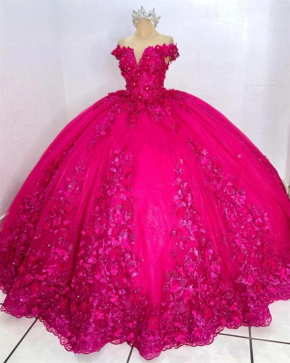 Fuchsia Charro Quinceanera Dresses Ball Gown Off The Shoulder Tulle Appliques Mexican Sweet 16 Dresses 15 Anos Customized