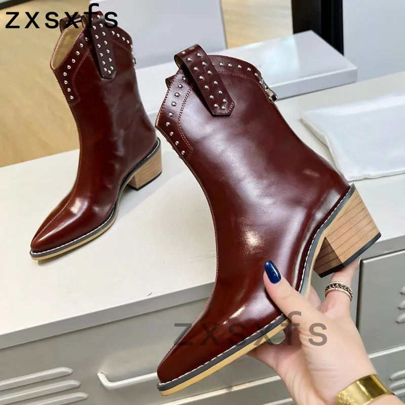 Buty na wybiegu z prawdziwej skóry botki dla kobiet z kwadratowym obcasem i palcami krótkie buty jesienne markowe Chelsea Boots